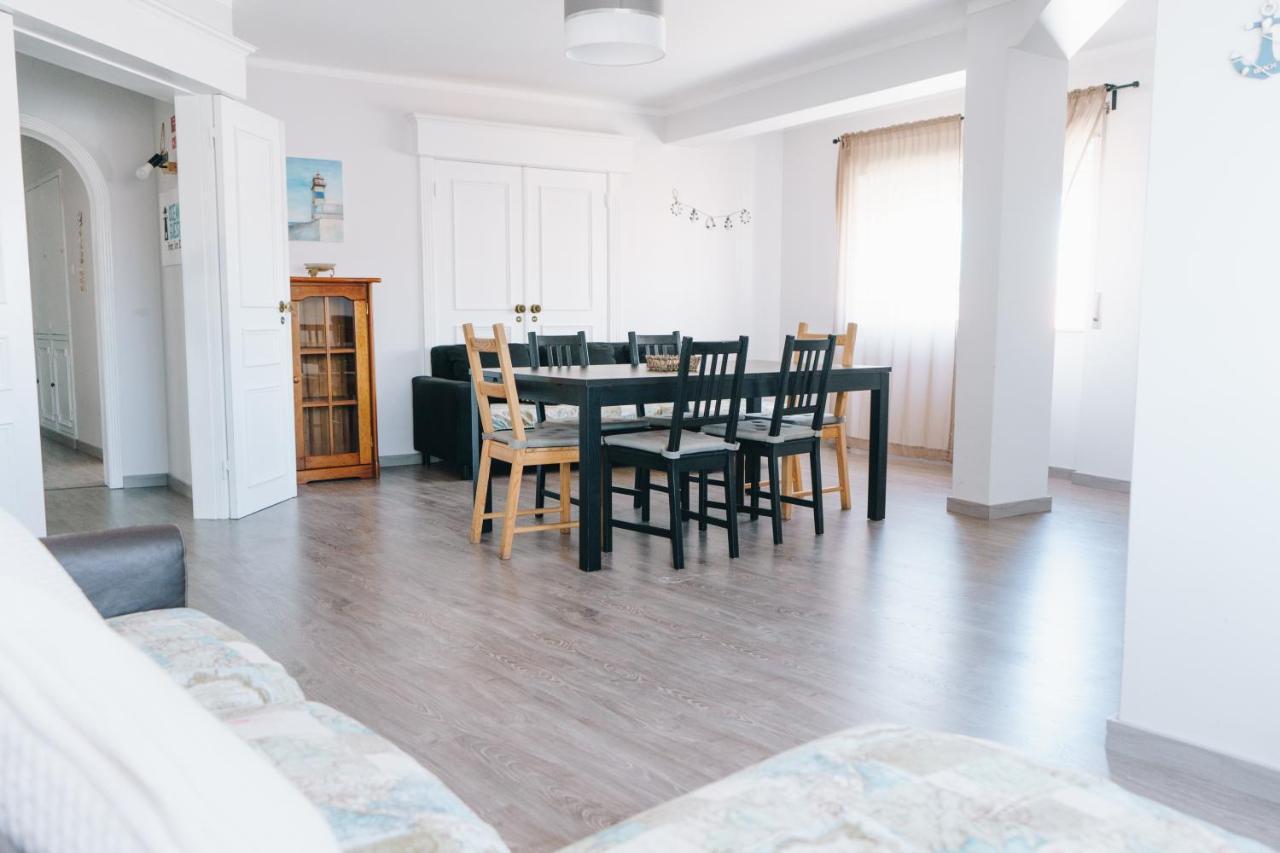 Ocean Guesthouse Peniche Luaran gambar